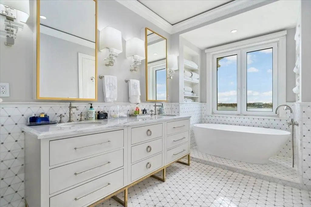 Квартира, 2497 м², 4 100 000$ — FAKTOR